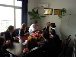 武漢新東物業(yè)管理 一站式專(zhuān)業(yè)服務(wù)，構(gòu)建和諧美好社區(qū)